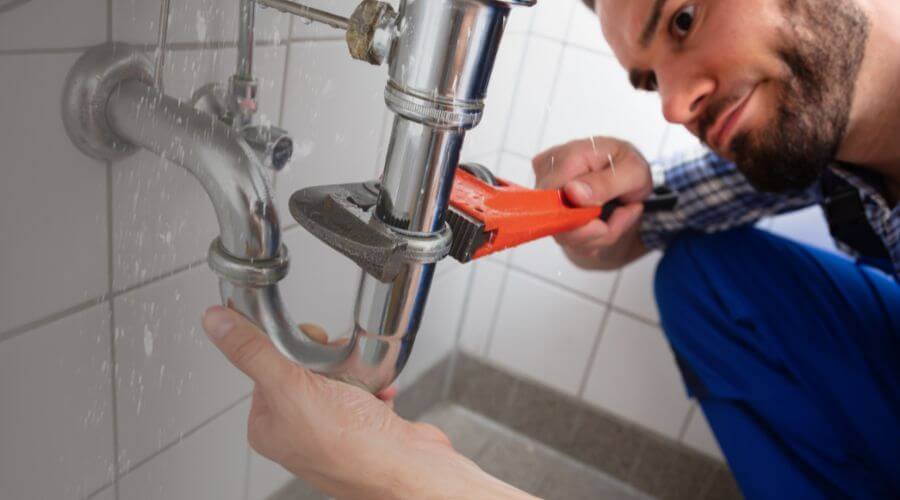 Professional same day plumber in Pipe Creek, TX